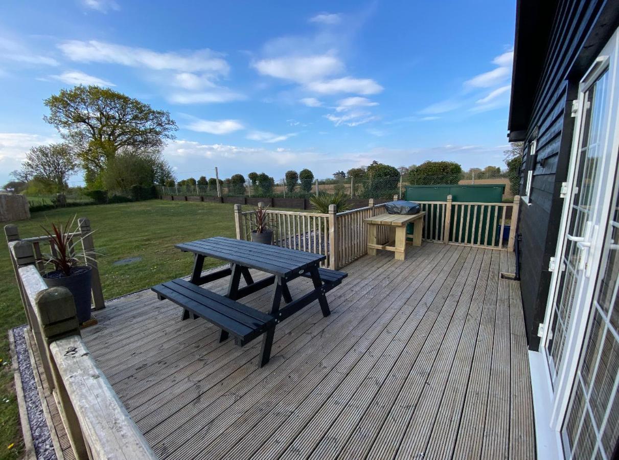 Near Woodbridge The Annexe Eyke Fantastic Views With Dog Secure Garden And Paddock Villa Exterior photo